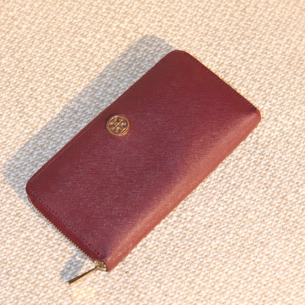 Tory Burch Wallet